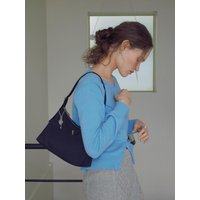 Floaty Shoulder Bag [Black]