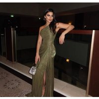 ​​Elegant Olive Green Chiffon Evening Gown With Crystal Accents & Flowing Ribbons - Strapless A-Line Wedding Guest Dress​​