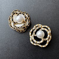 French-style Elegant Woven Camellia Brooch, Light Luxury Fabric Floral Coat Pin, Vintage Autumn And Winter Corsage ! !